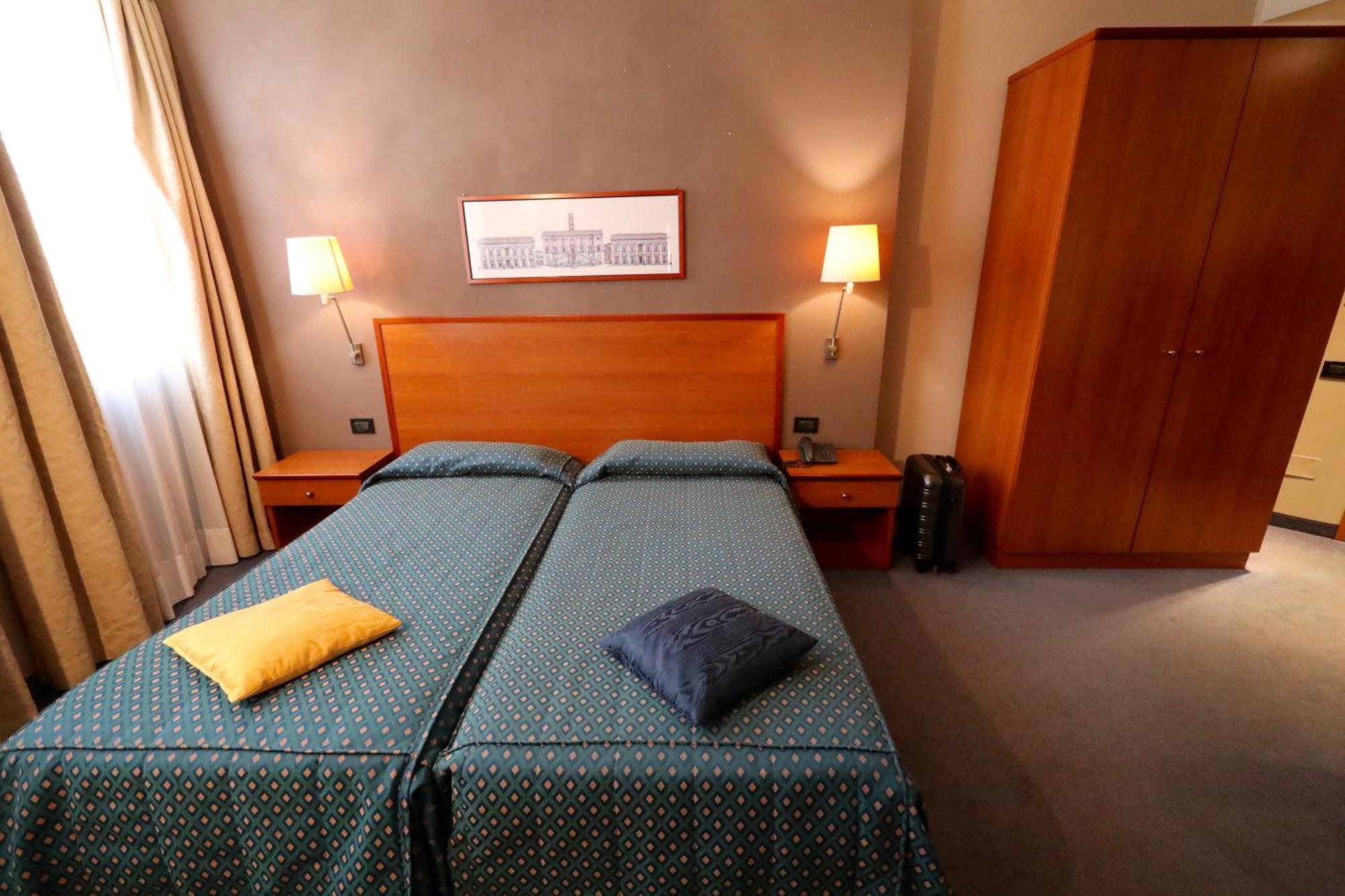 Classic Hotel Tulipano Terni Esterno foto