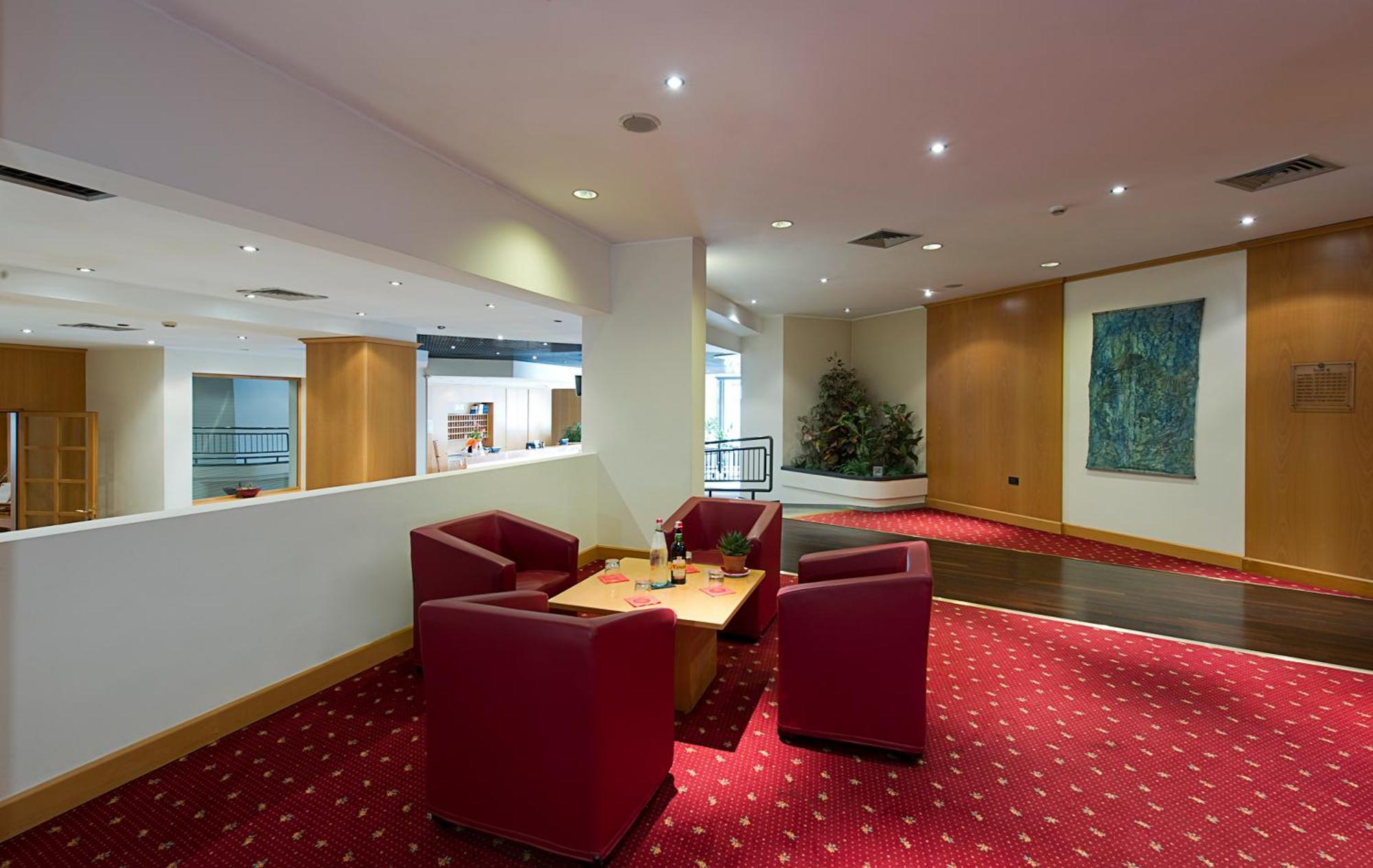Classic Hotel Tulipano Terni Esterno foto