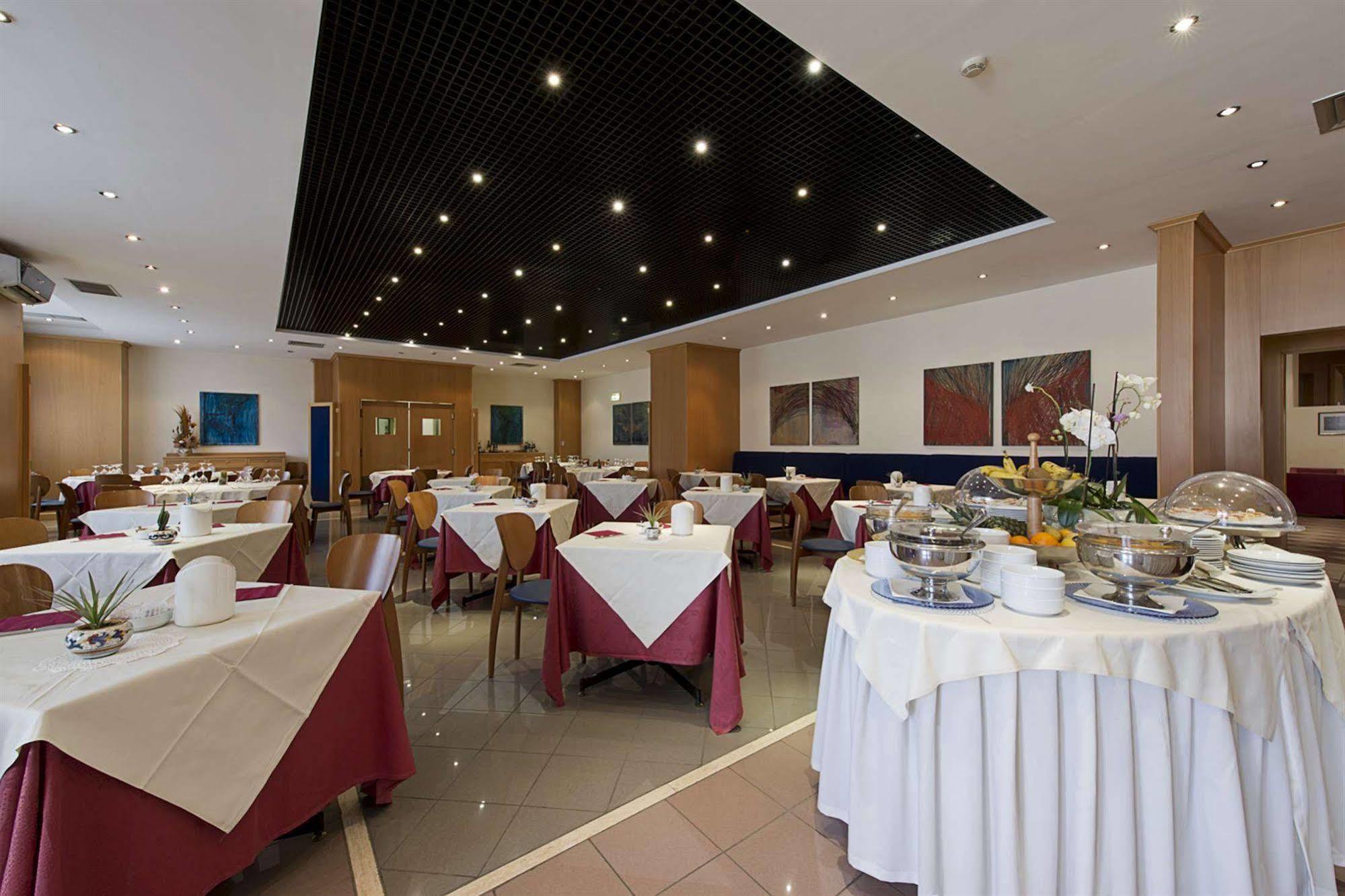Classic Hotel Tulipano Terni Esterno foto
