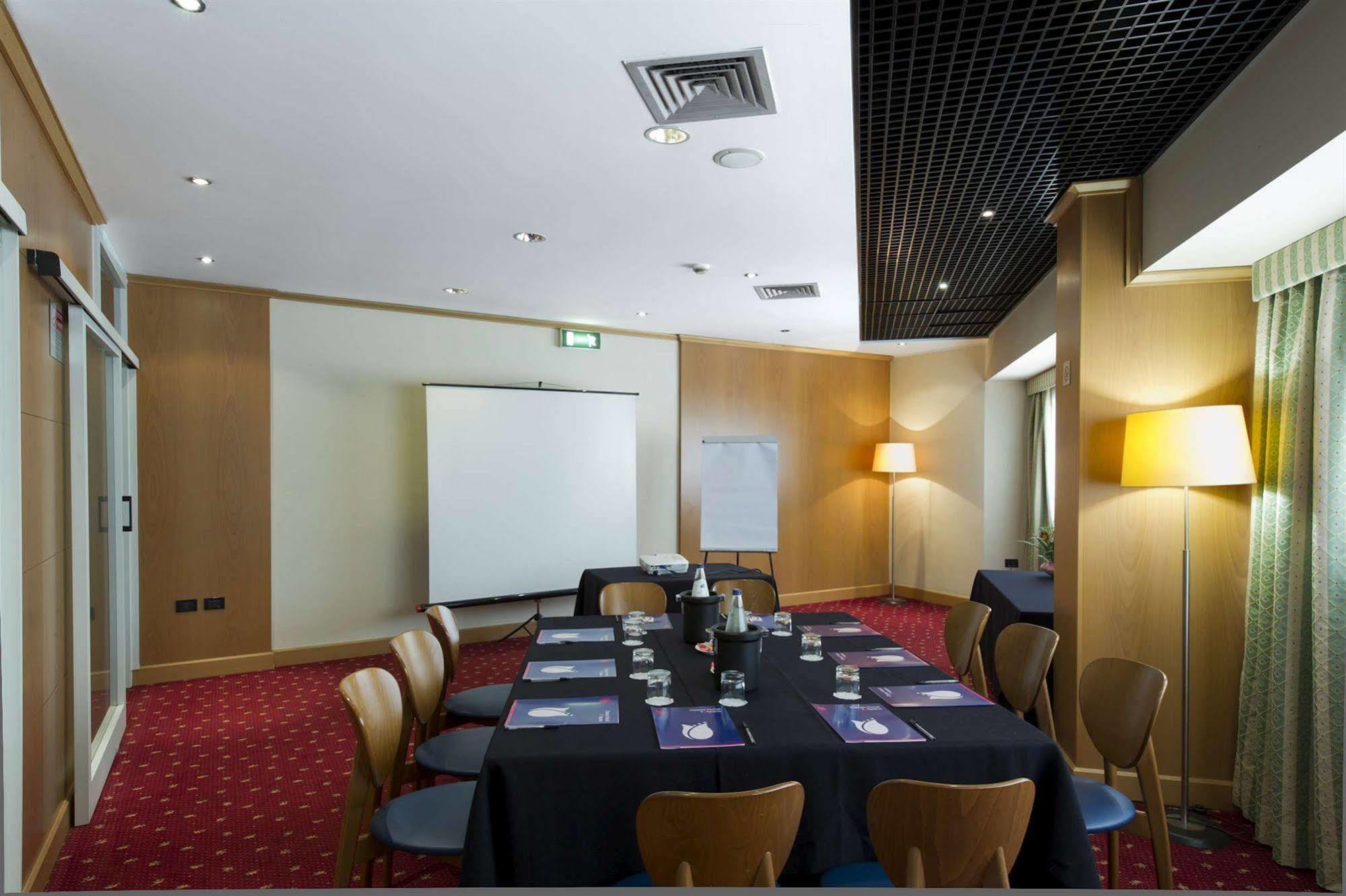 Classic Hotel Tulipano Terni Esterno foto