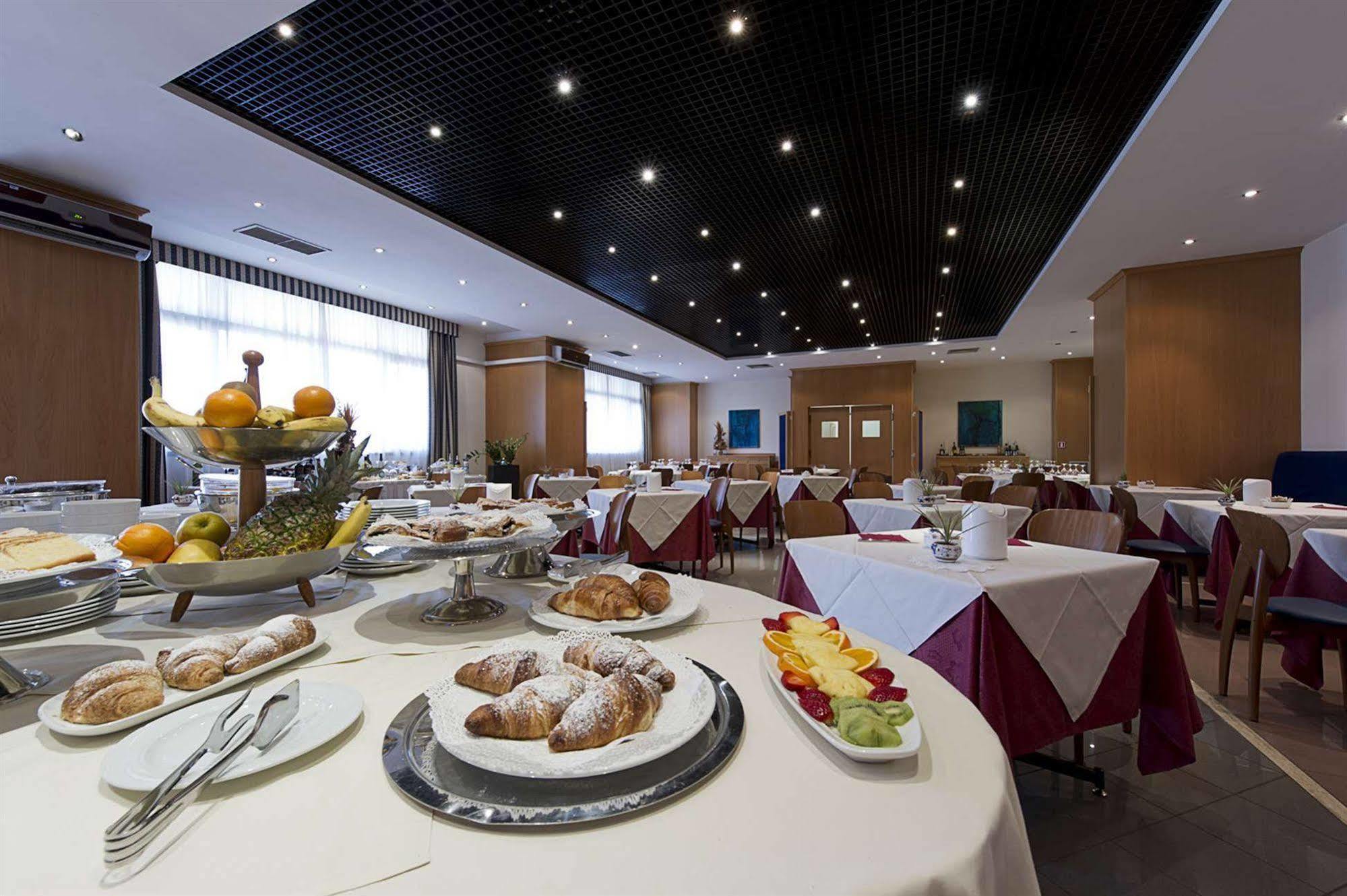 Classic Hotel Tulipano Terni Esterno foto