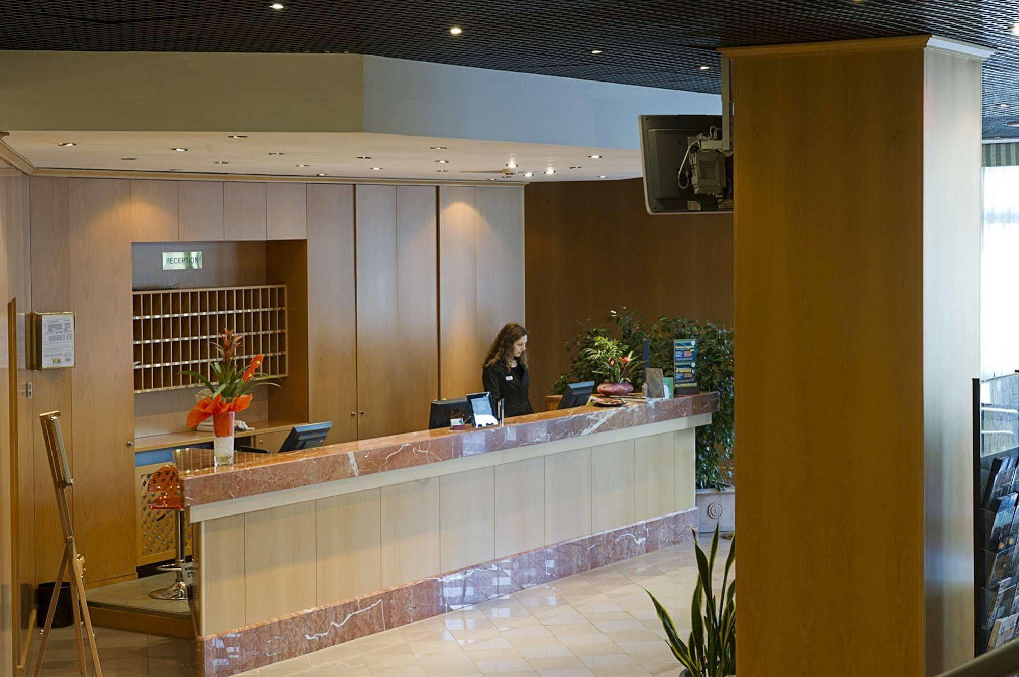 Classic Hotel Tulipano Terni Esterno foto