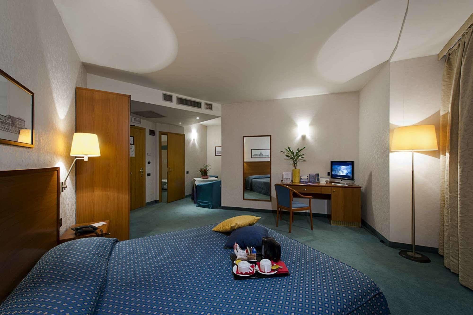 Classic Hotel Tulipano Terni Esterno foto