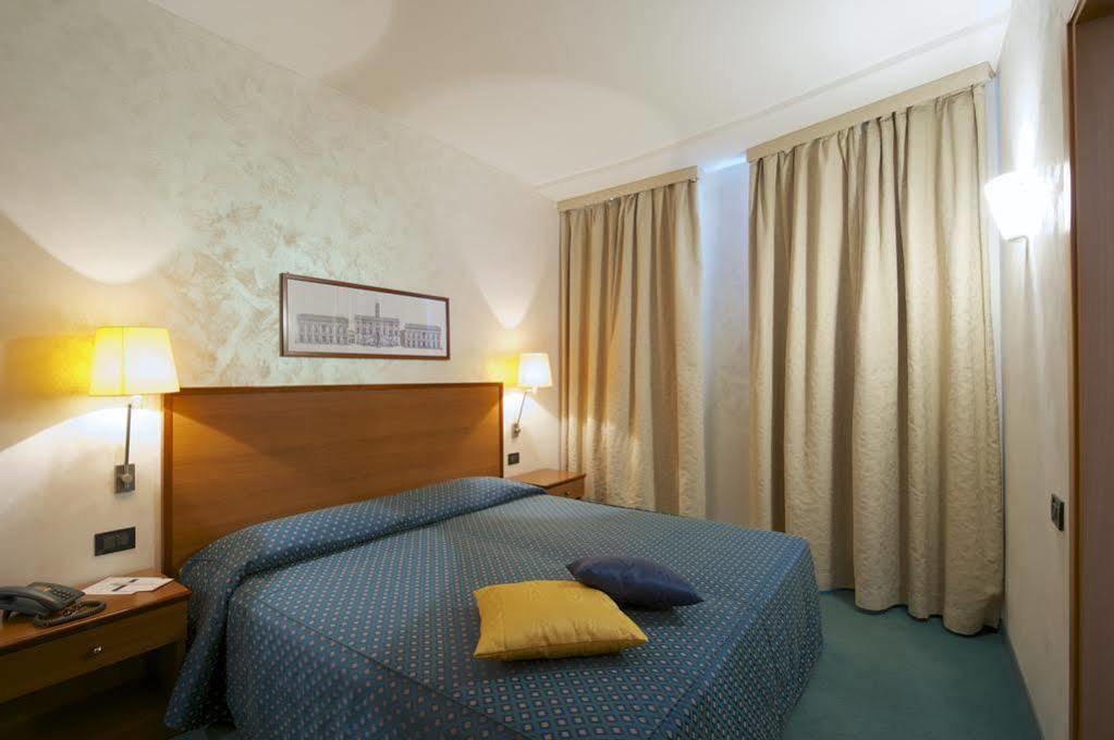 Classic Hotel Tulipano Terni Esterno foto